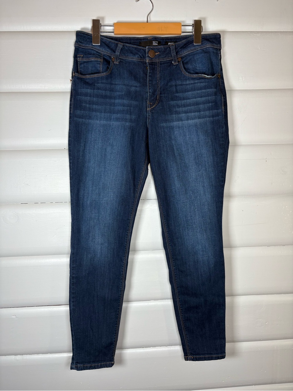 1822 Denim Adrianna Dark Wash Skinny Jeans Size 12 27” Inseam